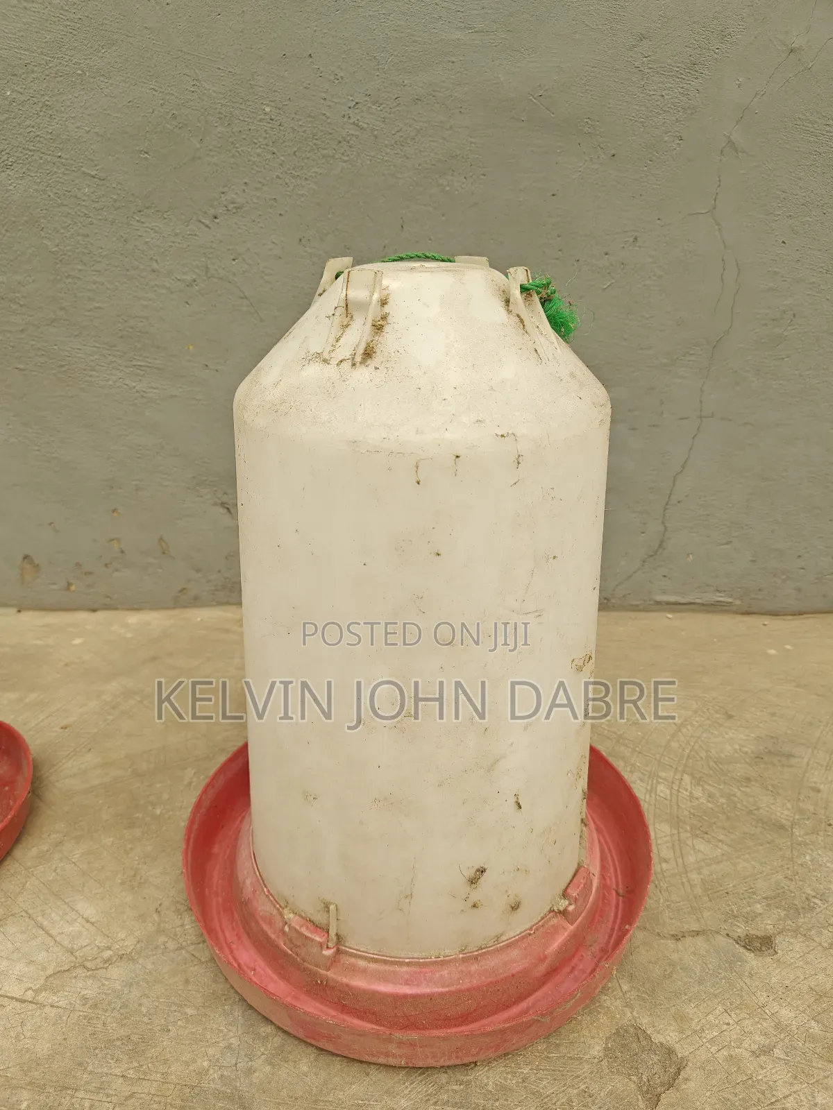 8ltrs Used Poultry Drinkers for Sale