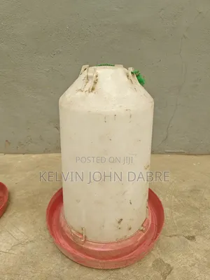 8ltrs Used Poultry Drinkers for Sale