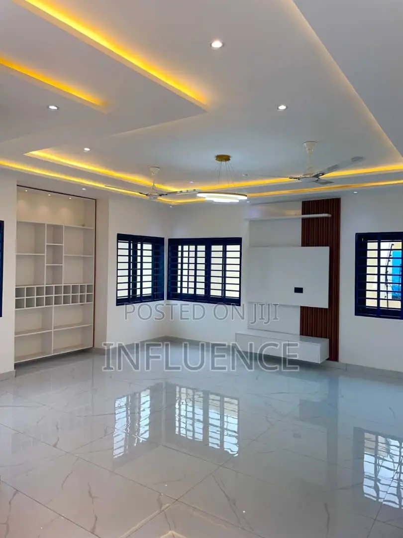 4bdrm House in Botwe, East Legon for sale