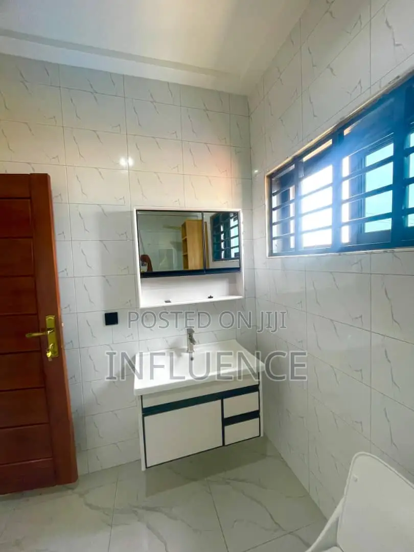 4bdrm House in Botwe, East Legon for sale