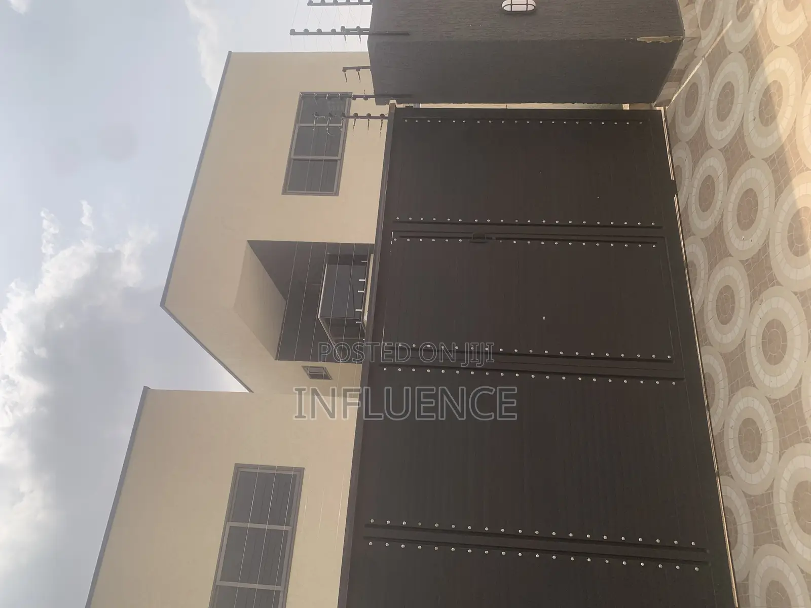 4bdrm House in Botwe, East Legon for sale