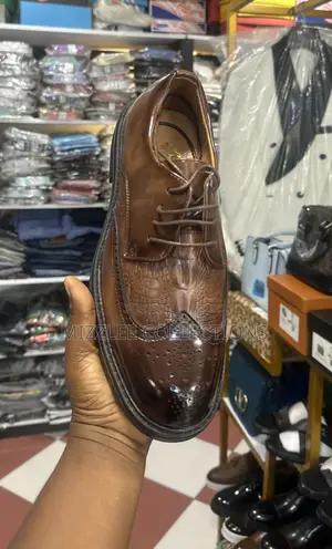 Quality Lace Shoe for Men 40-45