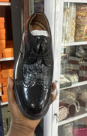 Quality Lace Shoe for Men 40-45