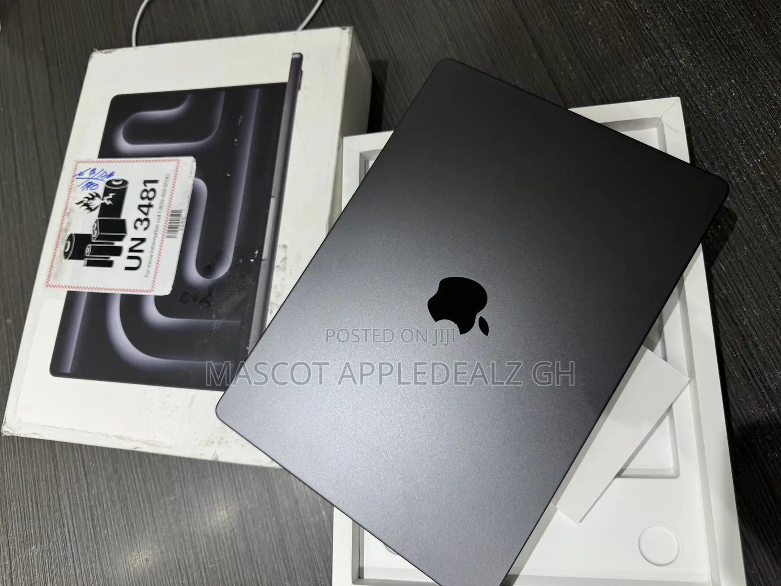 Laptop Apple MacBook Pro 2024 M4 16GB Apple M4 SSD 512GB