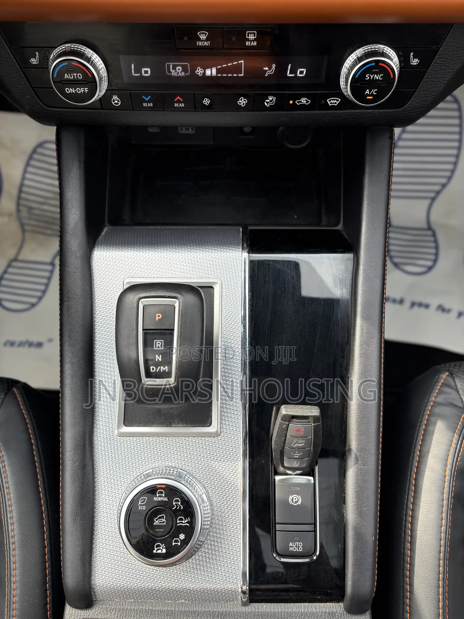 Mitsubishi Outlander SEL Launch Edition 2022 Brown