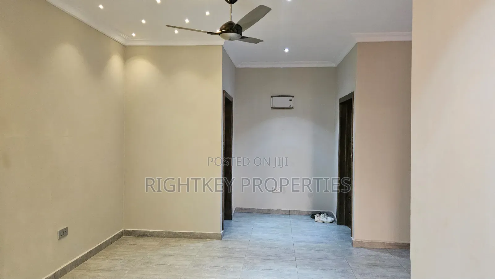 4bdrm Duplex in Rightkey, Kumasi Metropolitan for sale