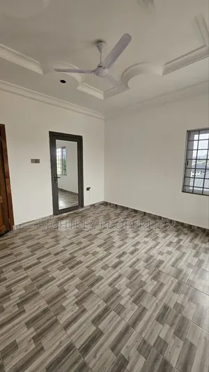 2bdrm Apartment in Asokore Mampong, Kumasi Metropolitan for rent