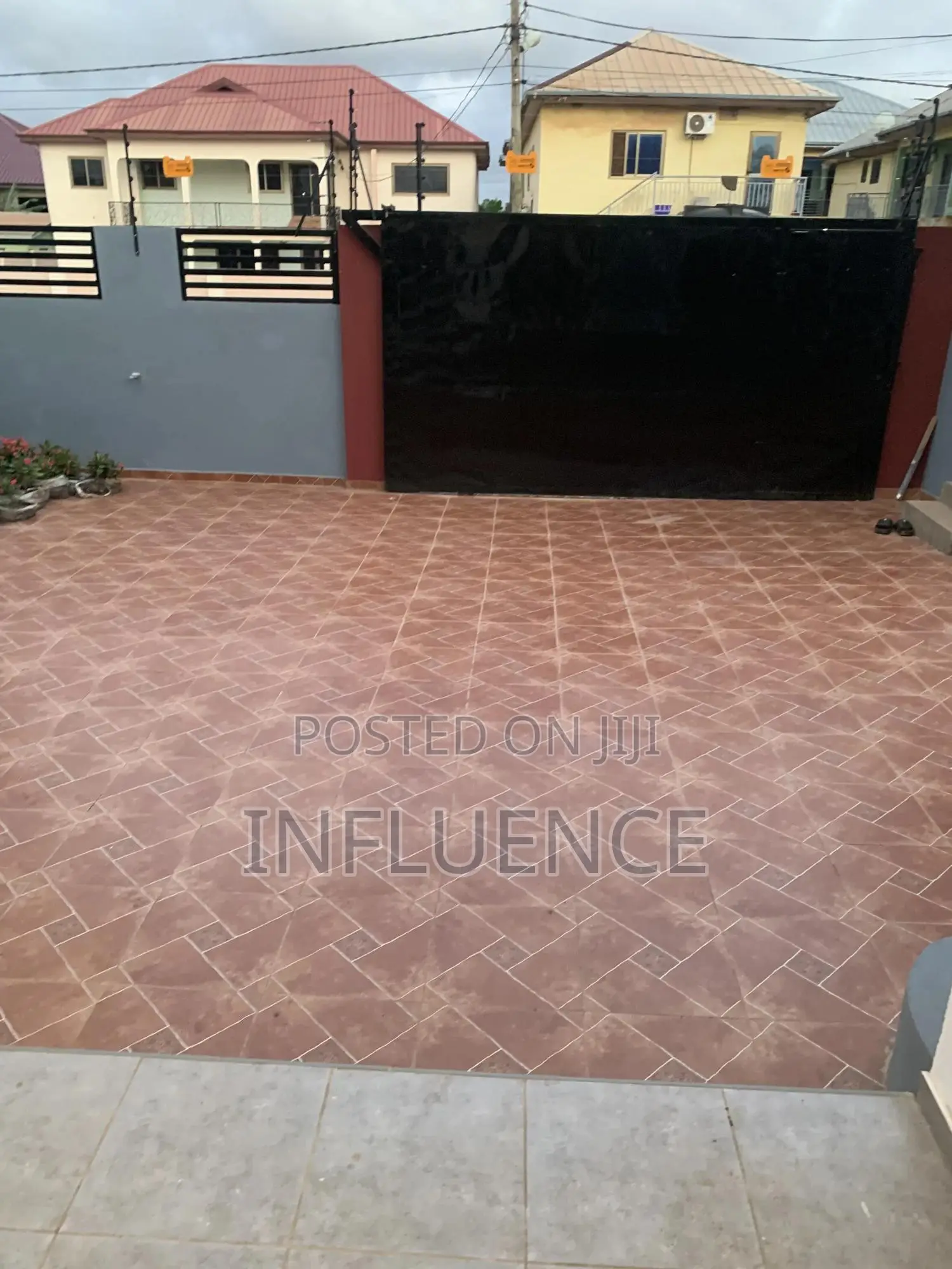 3bdrm House in American House, East Legon for sale