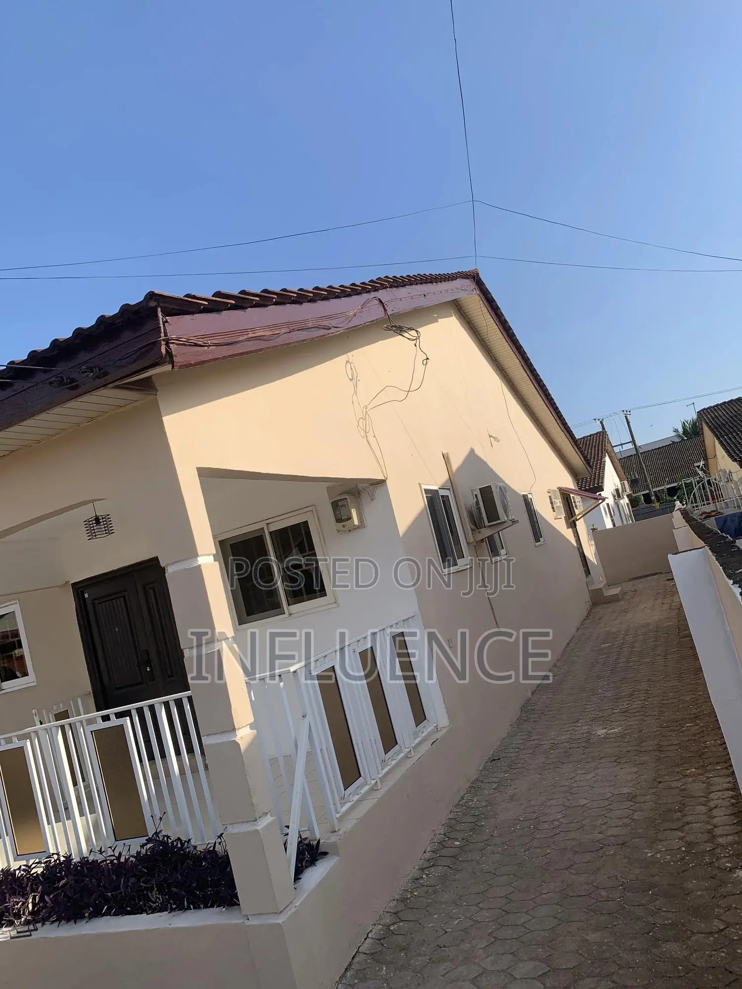 3bdrm House in American House Area, East Legon for sale