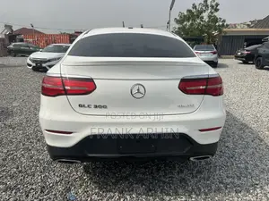 Mercedes-Benz GLC-Class 2019 White