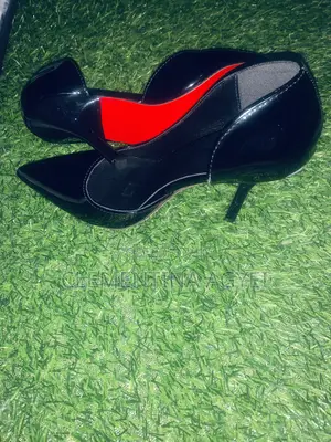 Adepa’S Feet