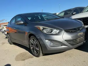 Hyundai Elantra Limited Sedan FWD (1.8L 4cyl 6A) 2016 Gray