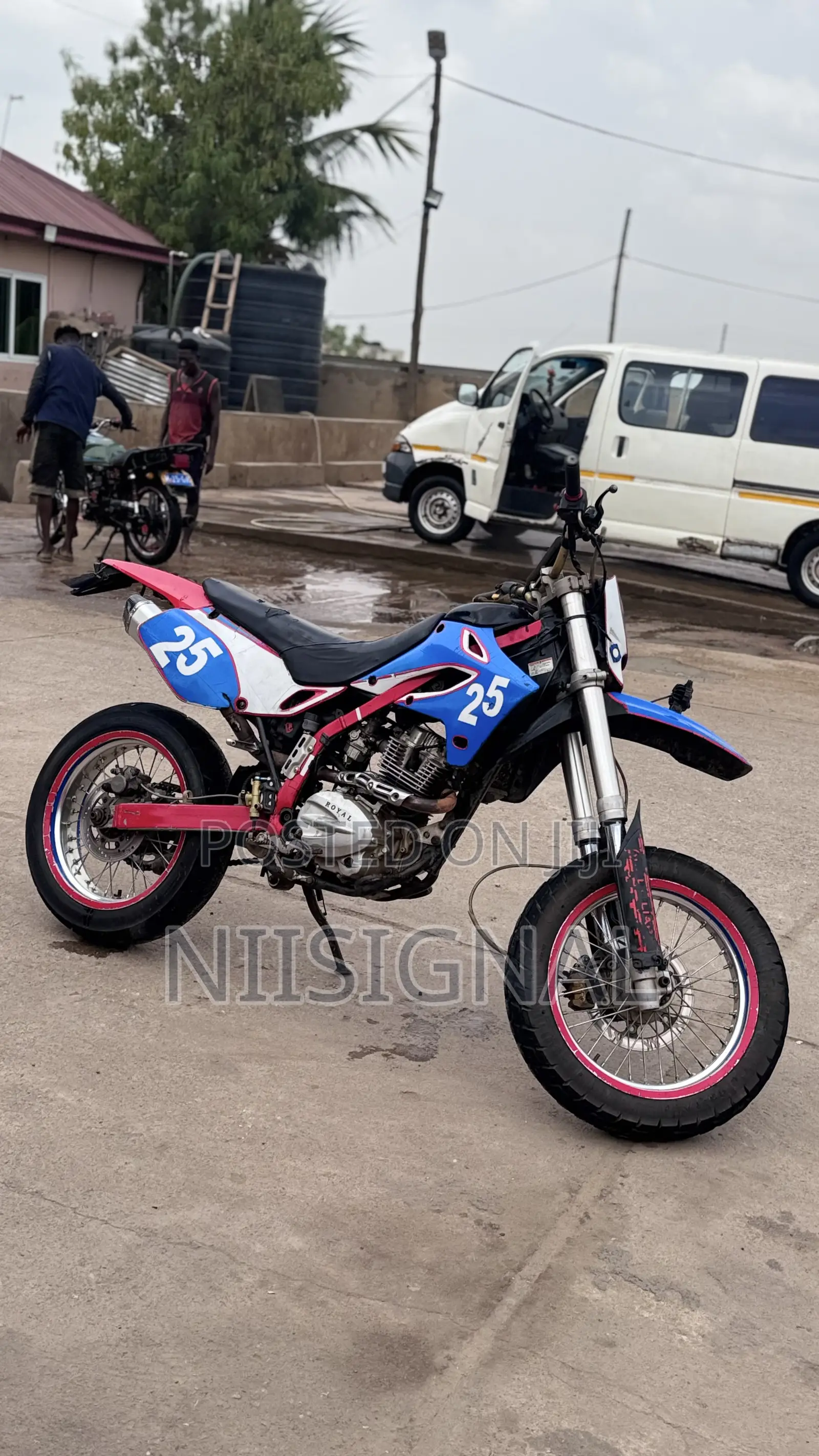 Kawasaki D-Tracker