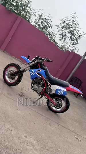 Kawasaki D-Tracker