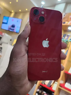Apple iPhone 13 128 GB Red