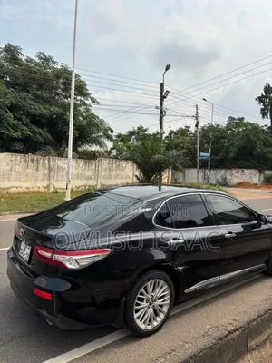 Toyota Camry SE (2.5L 4cyl 8A) 2019 Black