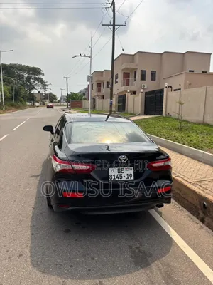 Toyota Camry SE (2.5L 4cyl 8A) 2019 Black