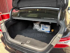Toyota Camry SE (2.5L 4cyl 8A) 2019 Black