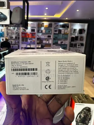 Beats by Dr Dre Studio Buds +