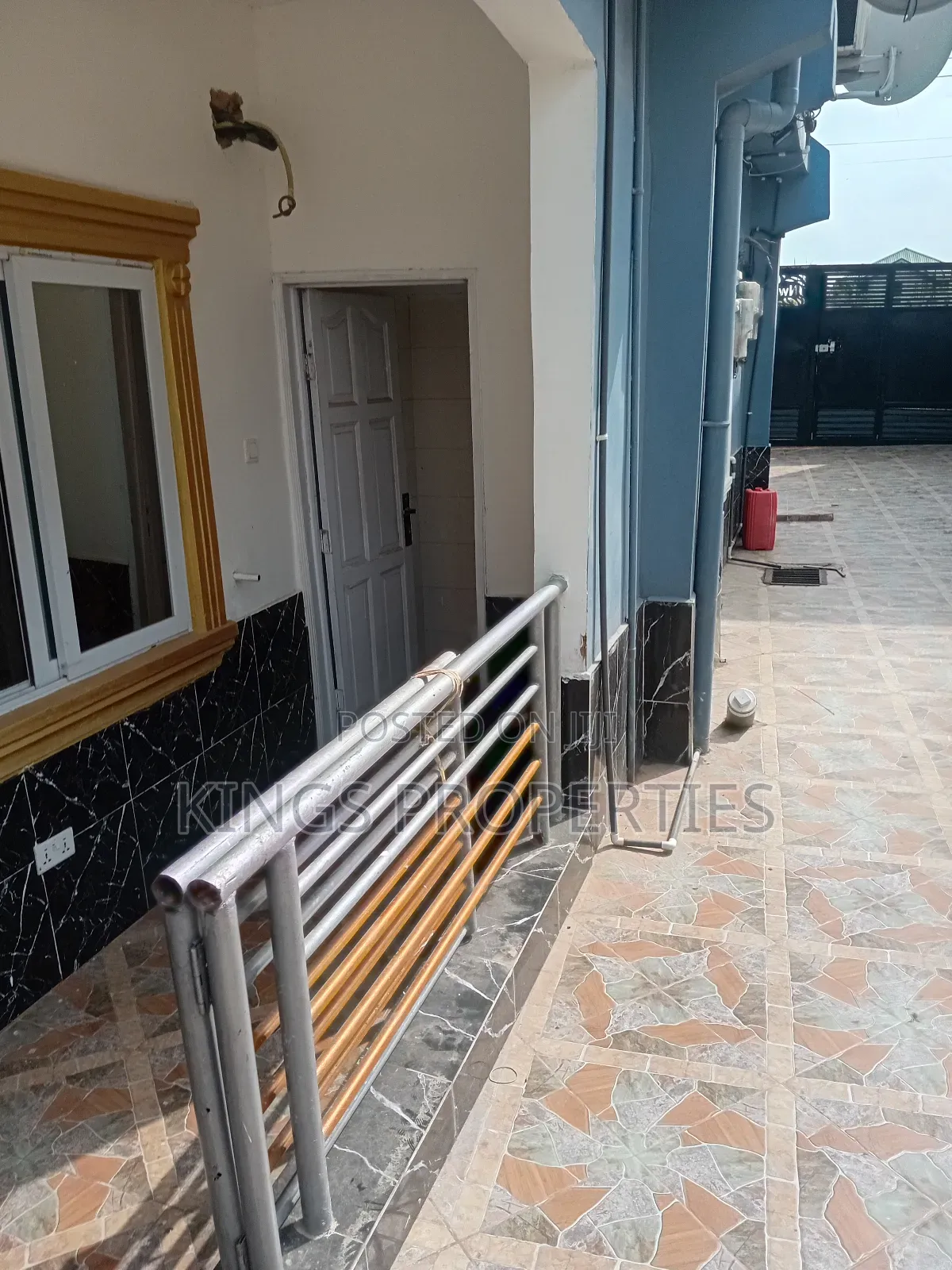 2bdrm Apartment in Kings Properties, SSNIT Flats for rent
