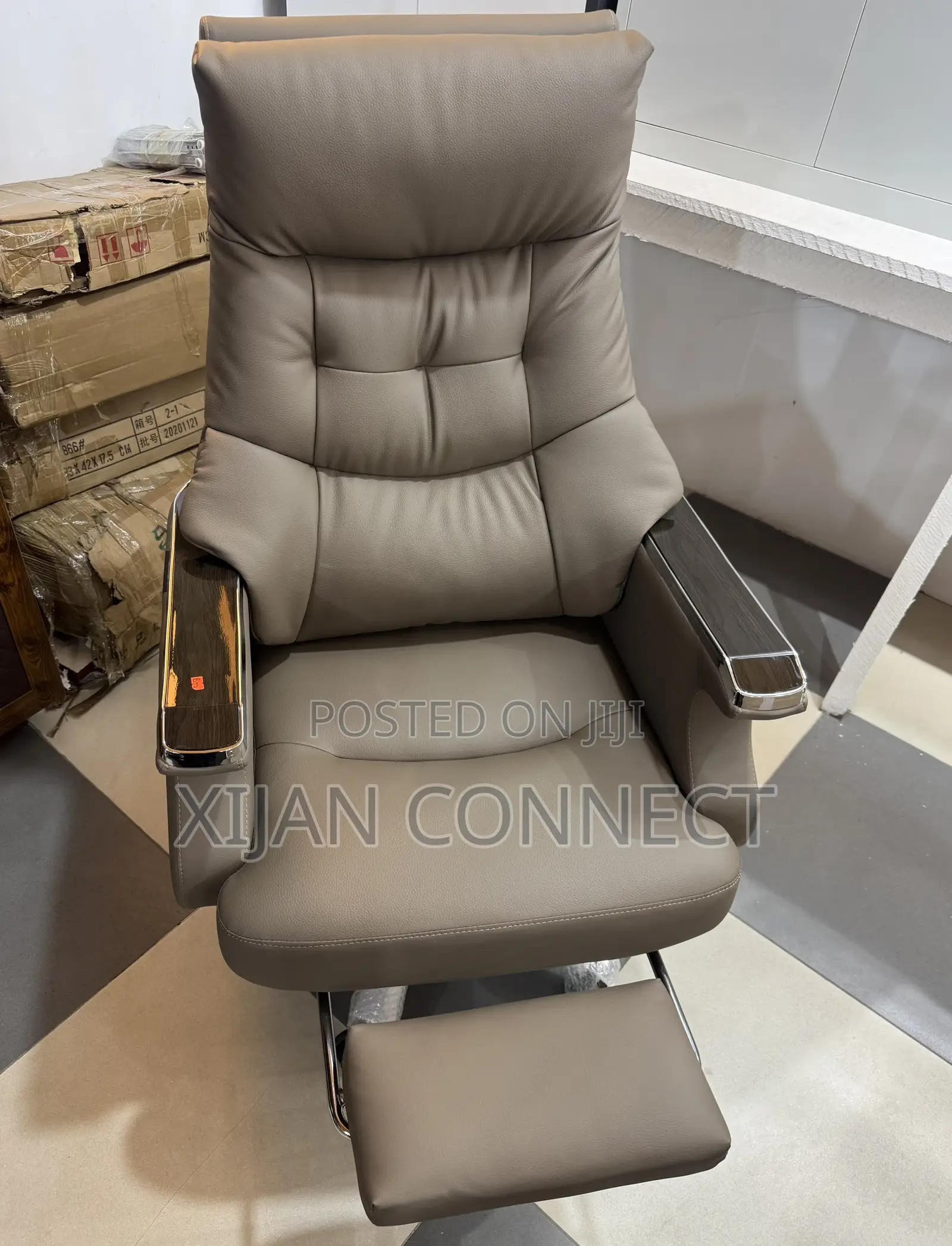 Executive Office Chair / Boss Chair – Very Comfortable Strong