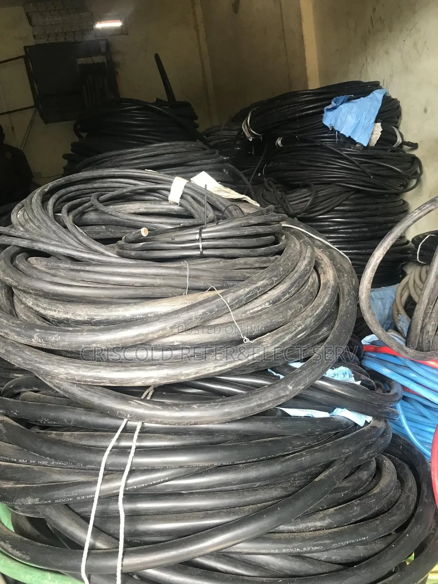 1*2 Armoured Cables