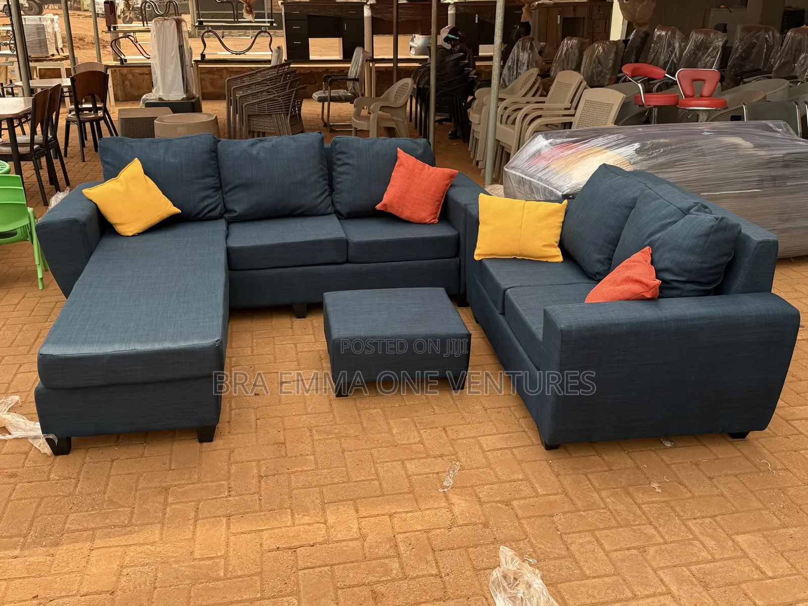 U-shaped Sectional Fabric Sofa Set (With Ottoman)