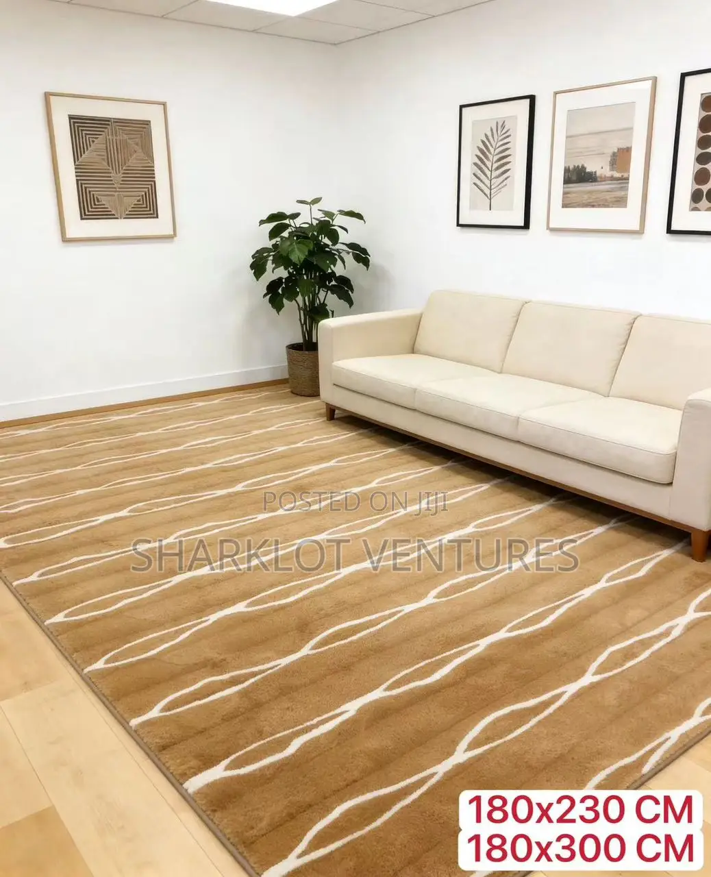 Luxury Multi-Coloured Centre Carpet