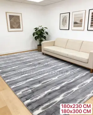 Luxury Multi-Coloured Centre Carpet