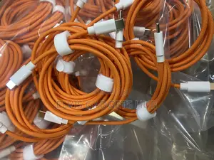 iPhone 17 Cable
