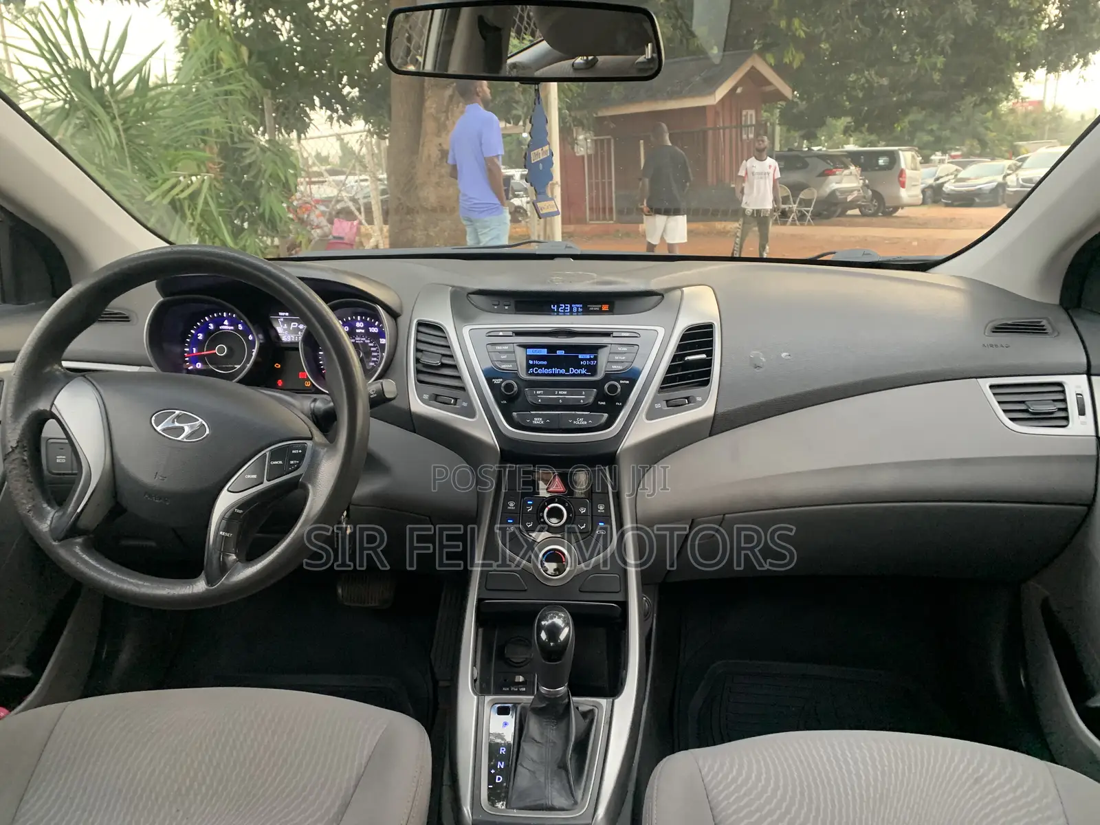 Hyundai Elantra Limited PZEV 4dr Sedan (1.8L 4cyl 6A) 2014 White