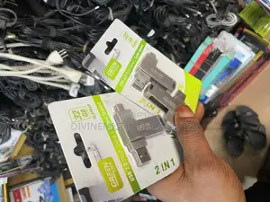 Green Lyca Usb 2.0 Flash Drive, 32gig.2 in 1 Type C and Usb Meter.