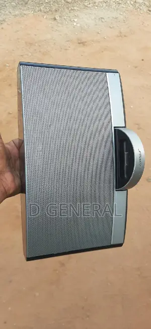 Bose Sounddock Portable Digital Music Player