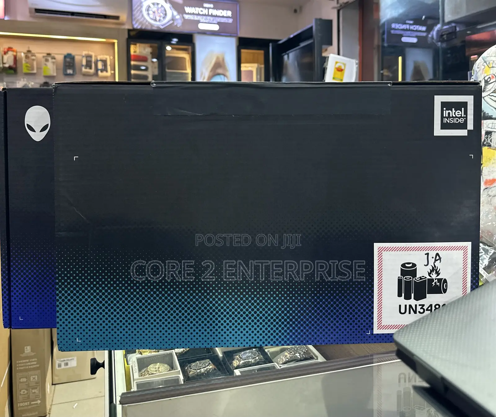 New Laptop Dell Alienware 16 Aurora 16GB Intel Core 7 SSD 1T