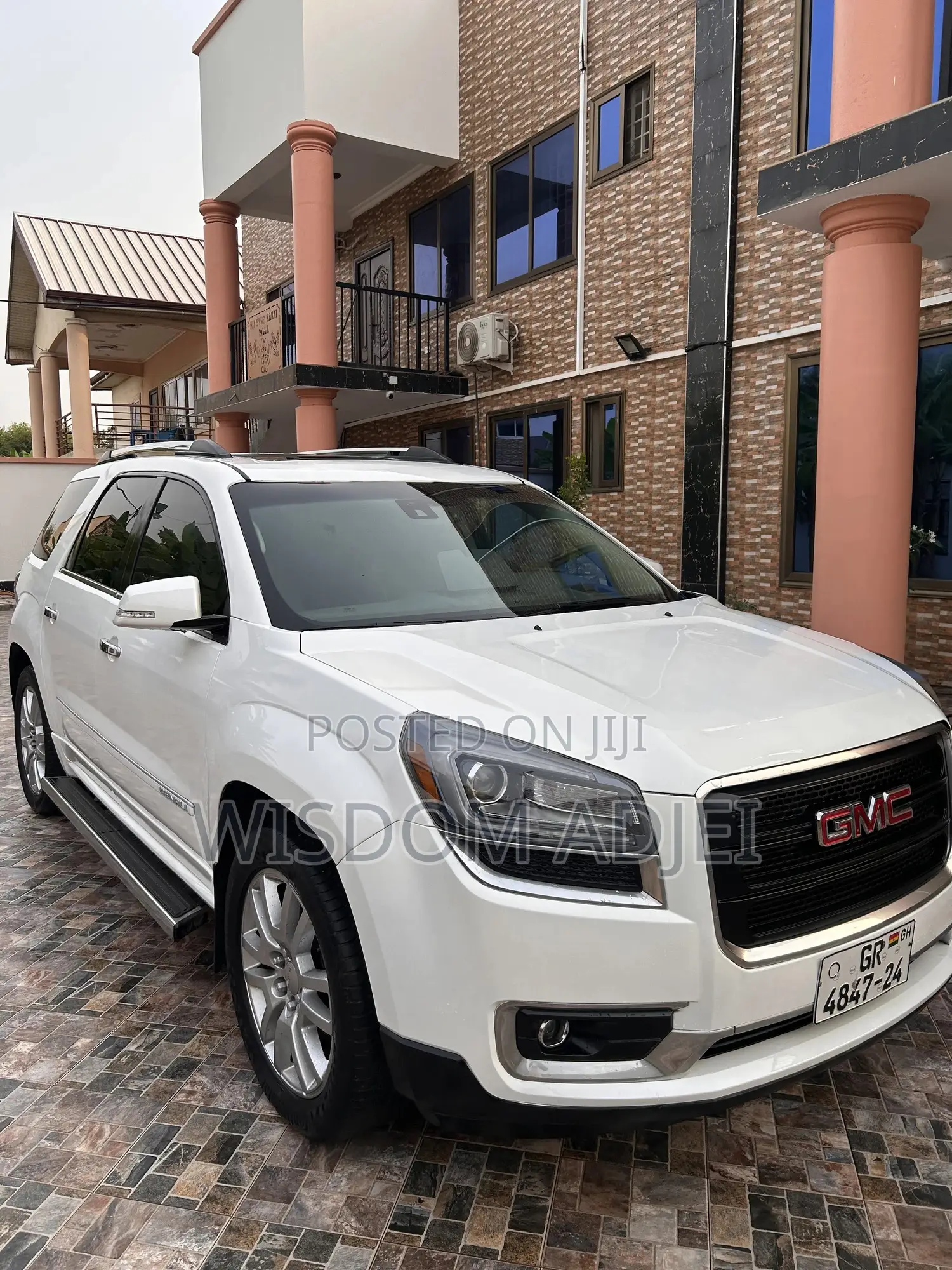 GMC Acadia Denali AWD 2014 White