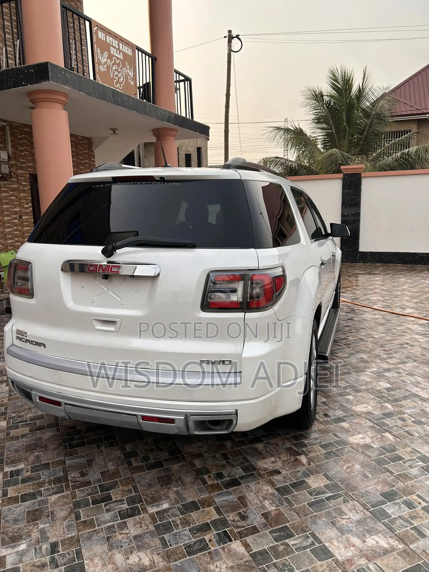GMC Acadia Denali AWD 2014 White