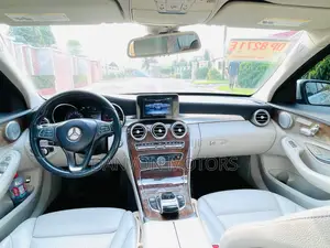 Mercedes-Benz C300 Sport 4Matic Sedan AWD (2.0L 4cyll 7A) 2016 Silver