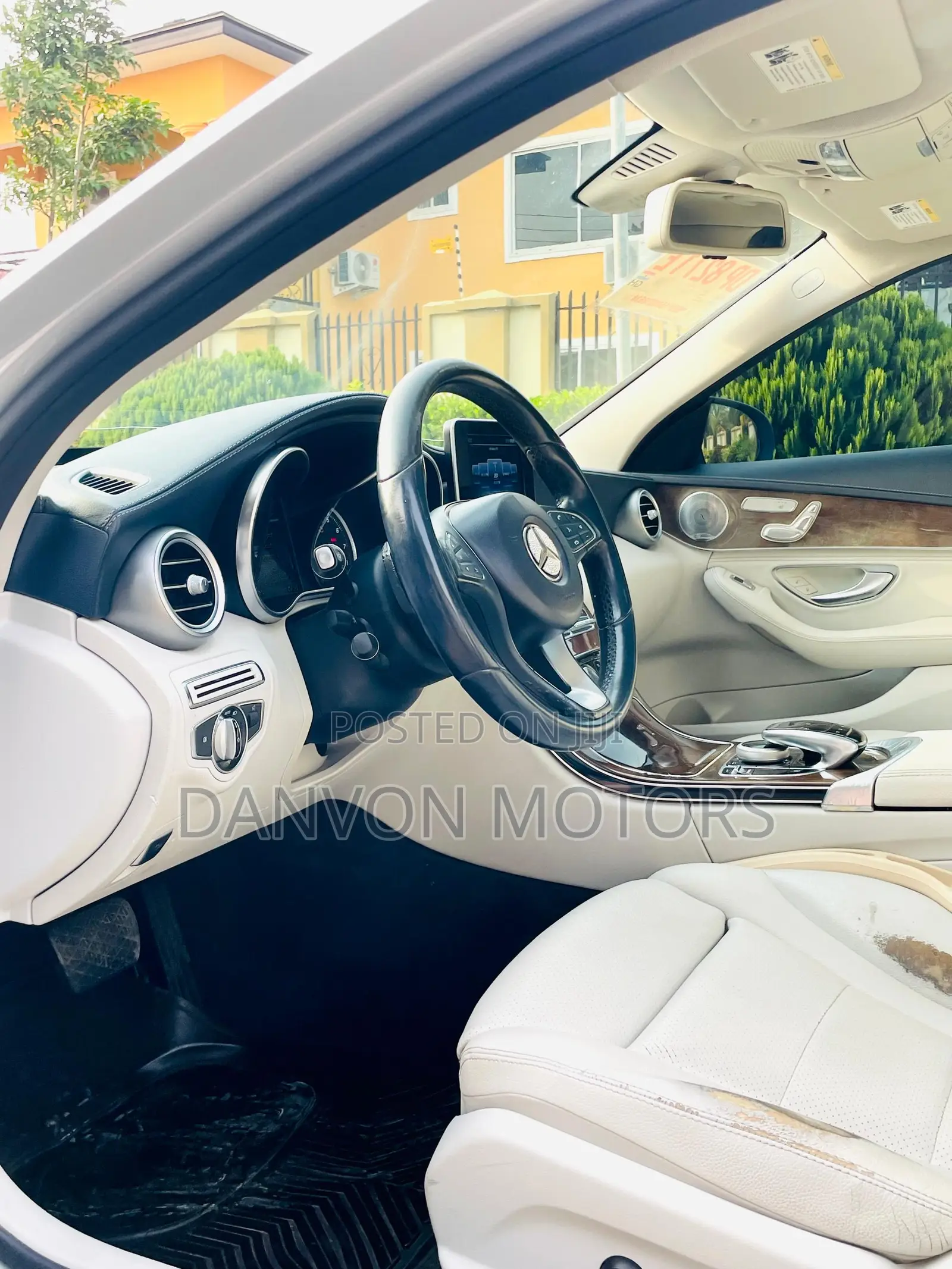 Mercedes-Benz C300 Sport 4Matic Sedan AWD (2.0L 4cyll 7A) 2016 Silver