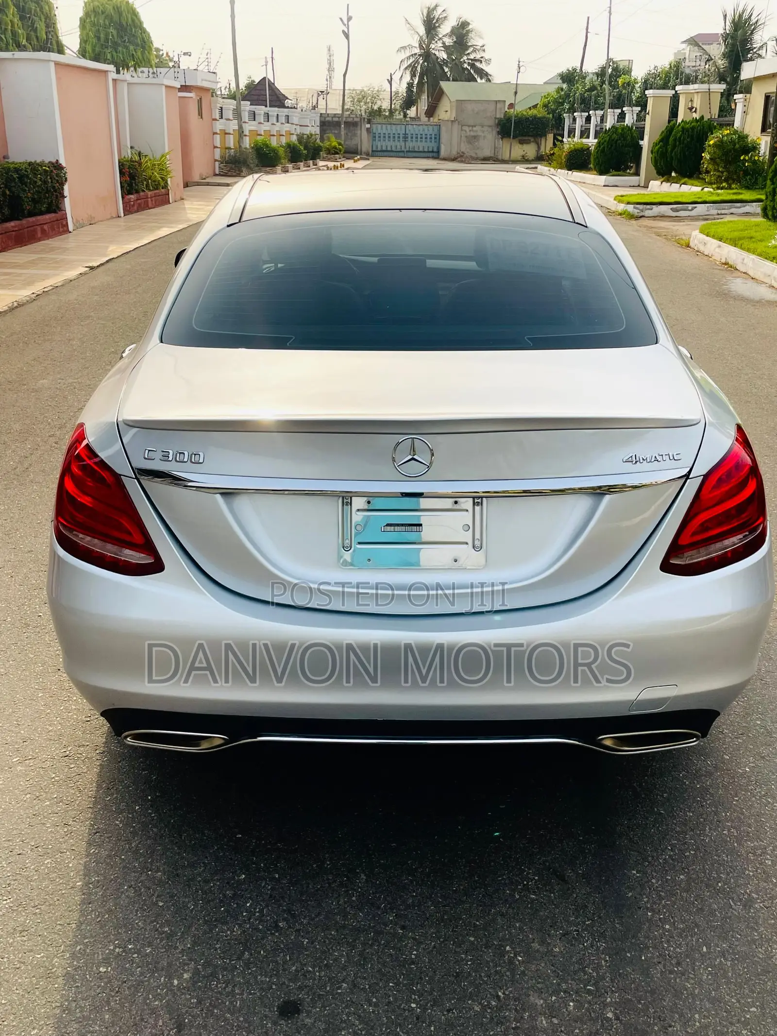 Mercedes-Benz C300 Sport 4Matic Sedan AWD (2.0L 4cyll 7A) 2016 Silver