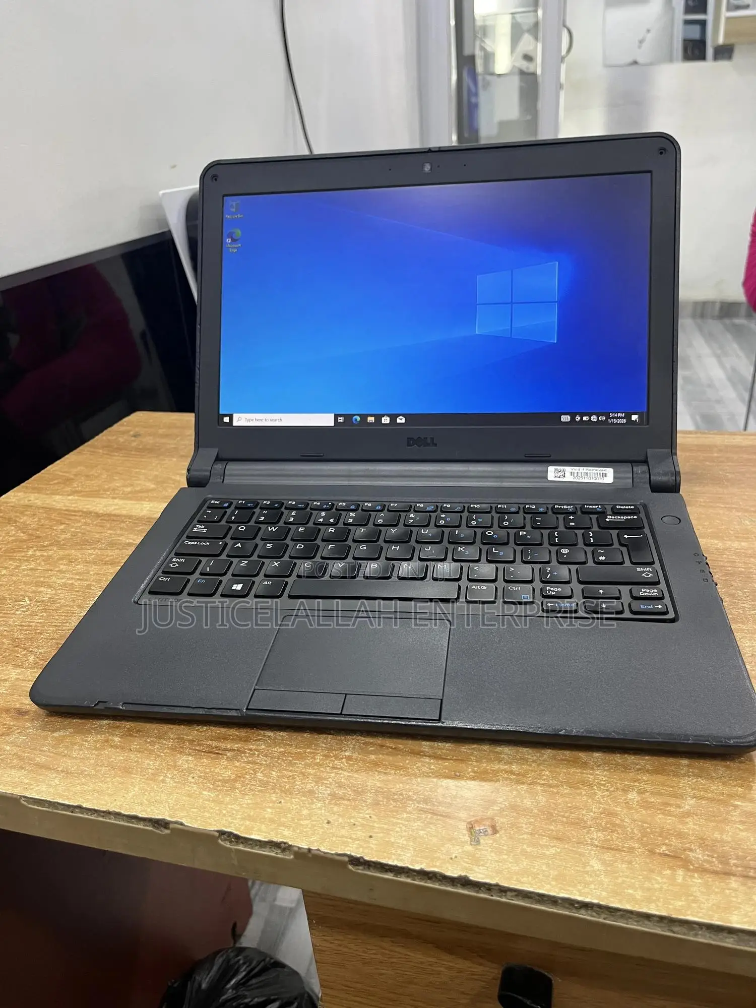 Laptop Dell Latitude 3350 4GB Intel HDD 320GB