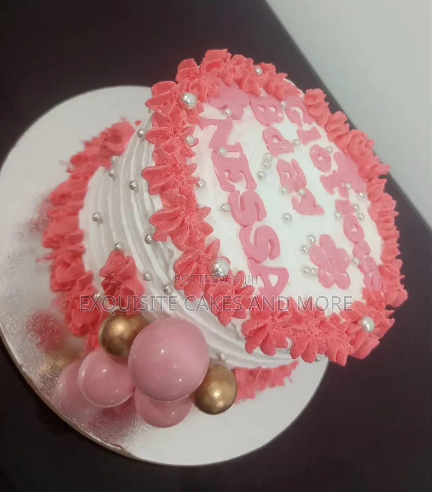 Cute Pink Love/Vals Cake