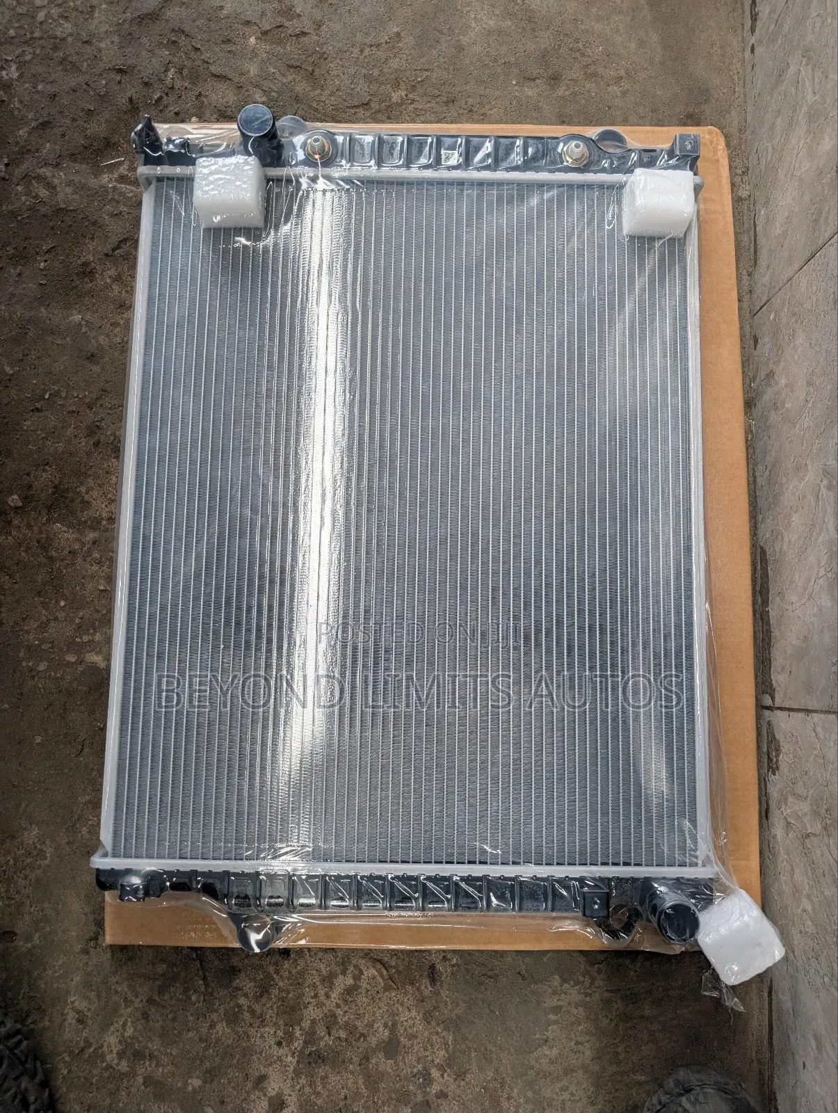Toyota Tacoma 2012,2013,2014,2015,2016,2017,2018 Radiator