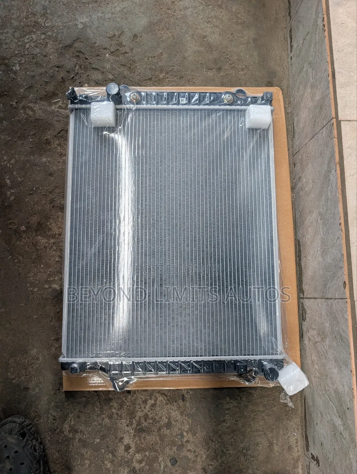 Toyota Tacoma 2012,2013,2014,2015,2016,2017,2018 Radiator