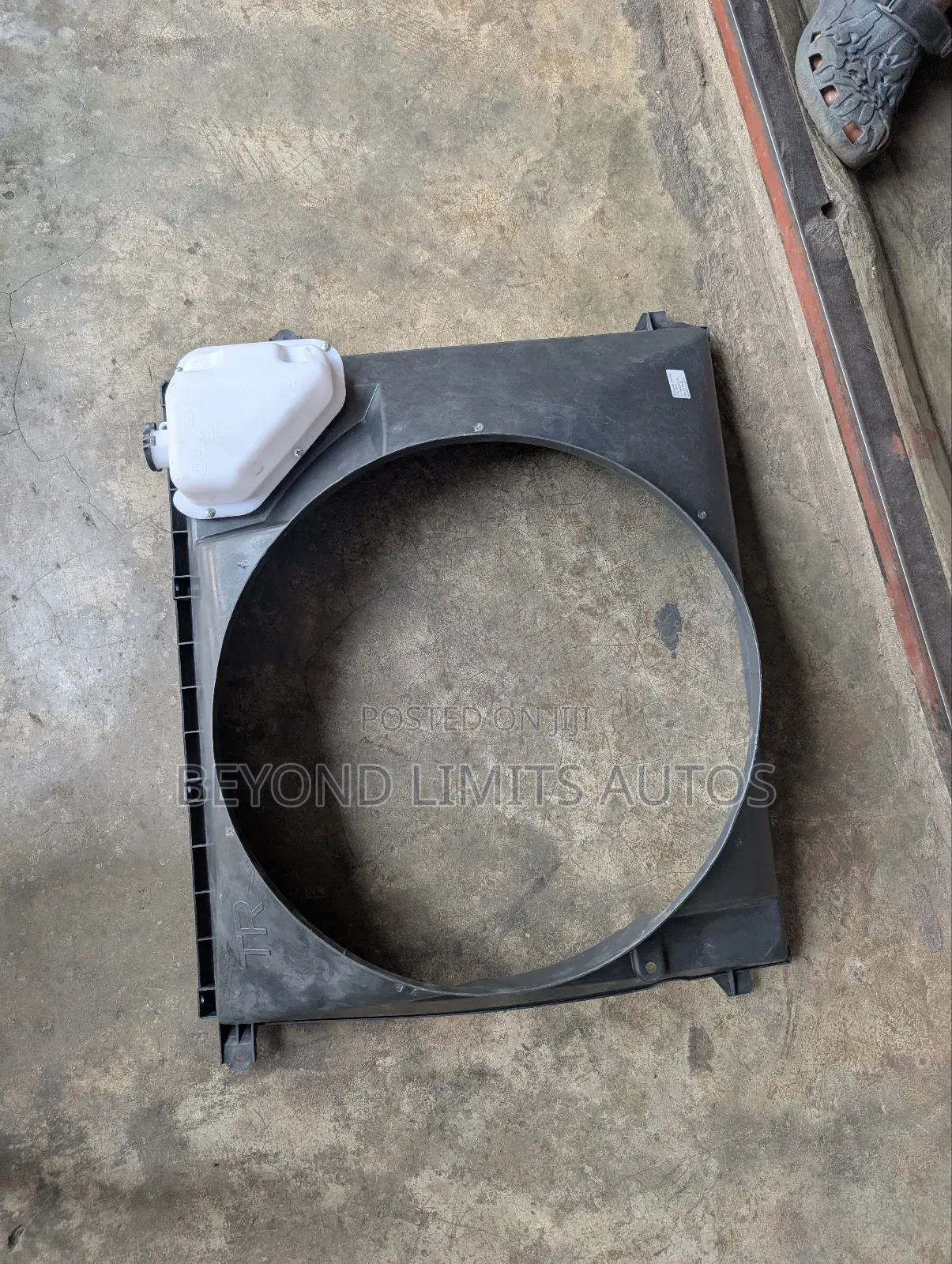 Toyota Tacoma 2012,2013,2014,2015,2016,2017,2018 Fan Guard / Fan Case