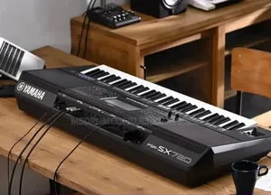 Yamaha Psr Sx720