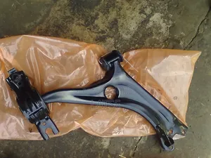 Honda Civic 2017,2018,2019,2020,2021,2022 Lower Arm Pair