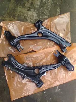 Honda Civic 2017,2018,2019,2020,2021,2022 Lower Arm Pair