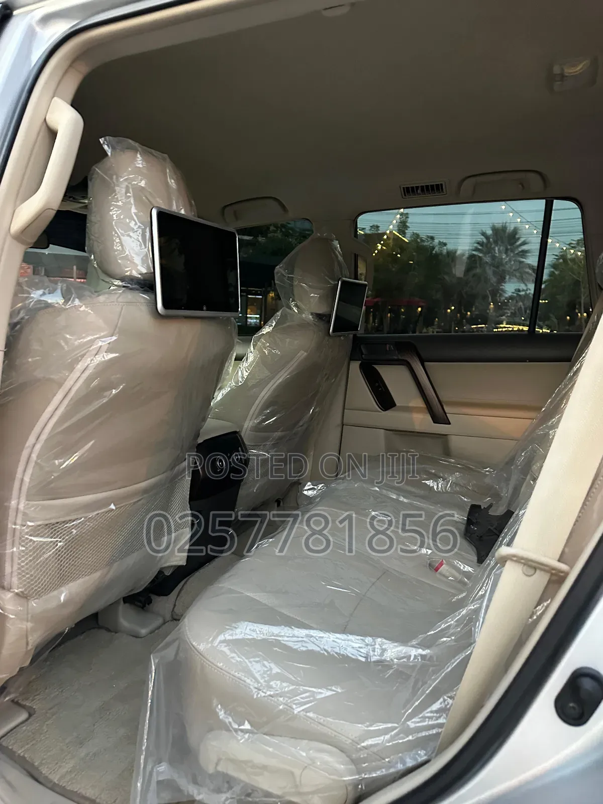 Toyota Land Cruiser Prado 2.7 2018 Silver