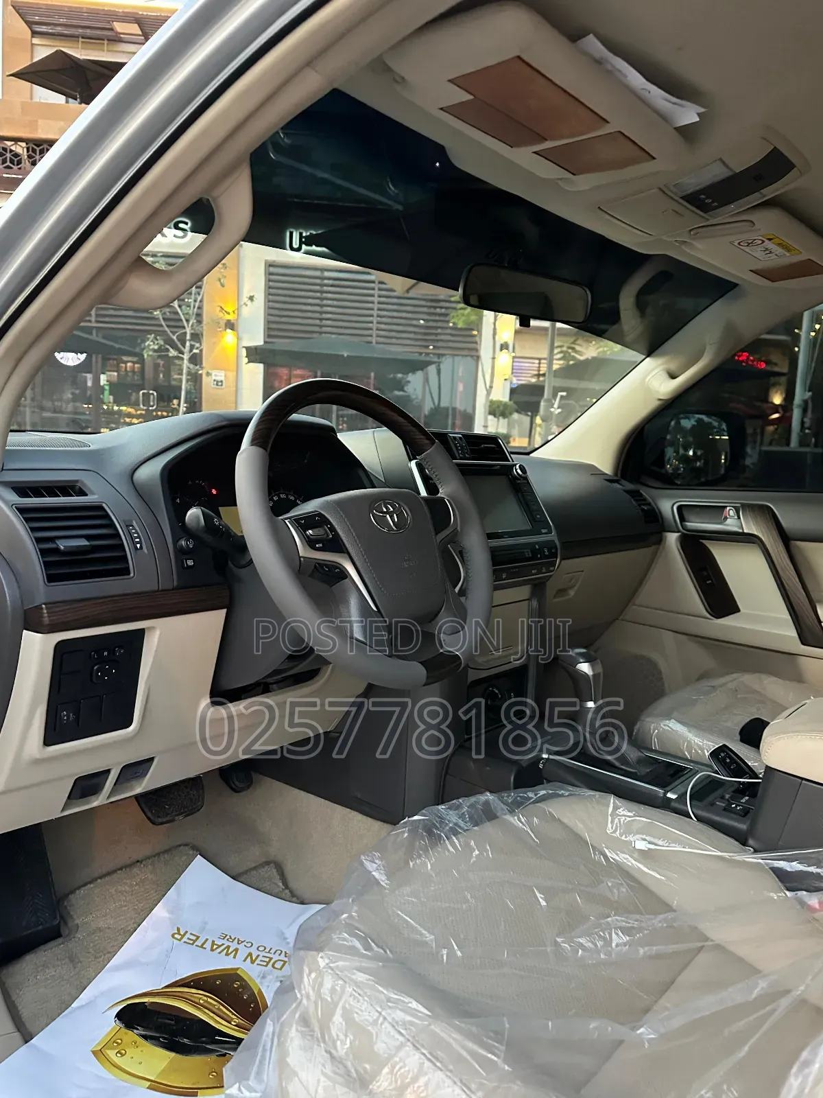 Toyota Land Cruiser Prado 2.7 2018 Silver