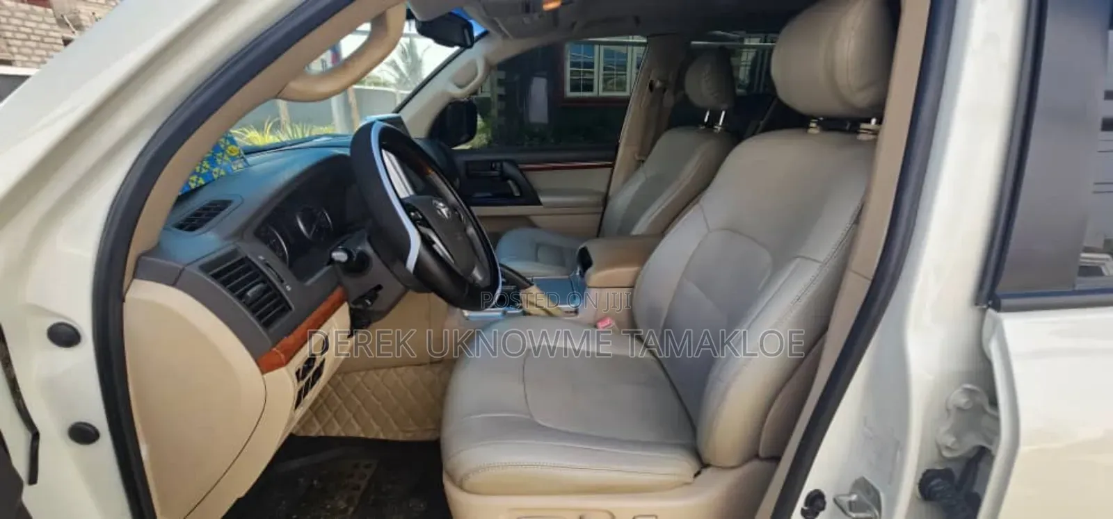 Toyota Land Cruiser 2017 White